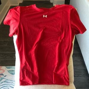 Red under armour semi fitted T-shirt